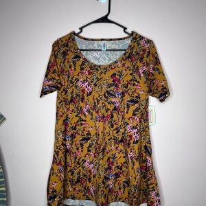 NWT LuLaRoe Perfect T